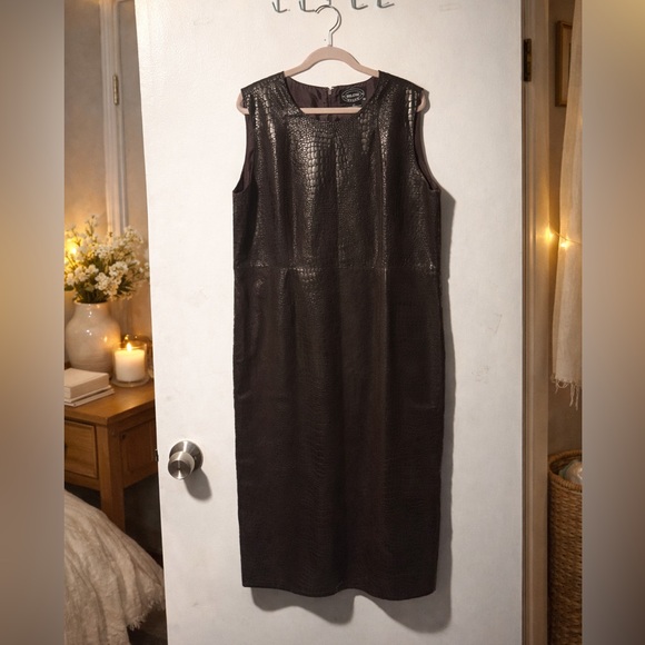 ✨Selene Sport Faux Leather Crocodile Pattern Maxi Dress & Jacket Set Size 2X - Picture 6 of 13